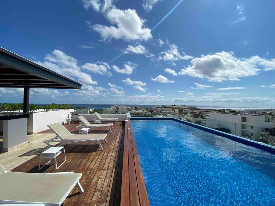 Hermosa Con Increibles Vistas Desde El Roof!